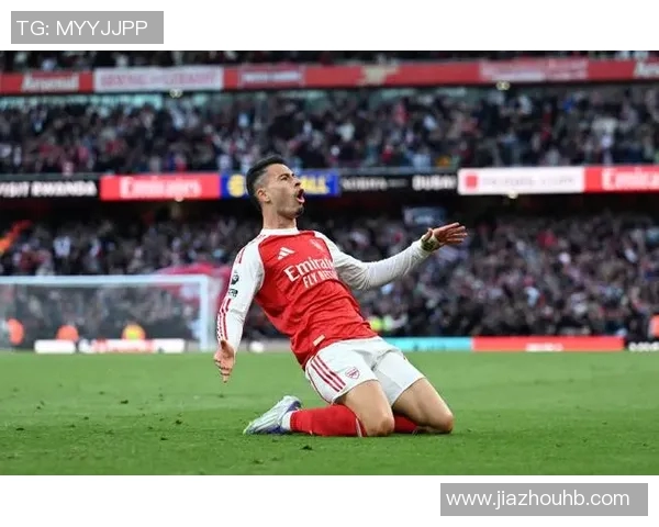 马丁内利的崛起之路：从青训小将到足坛新星的传奇旅程